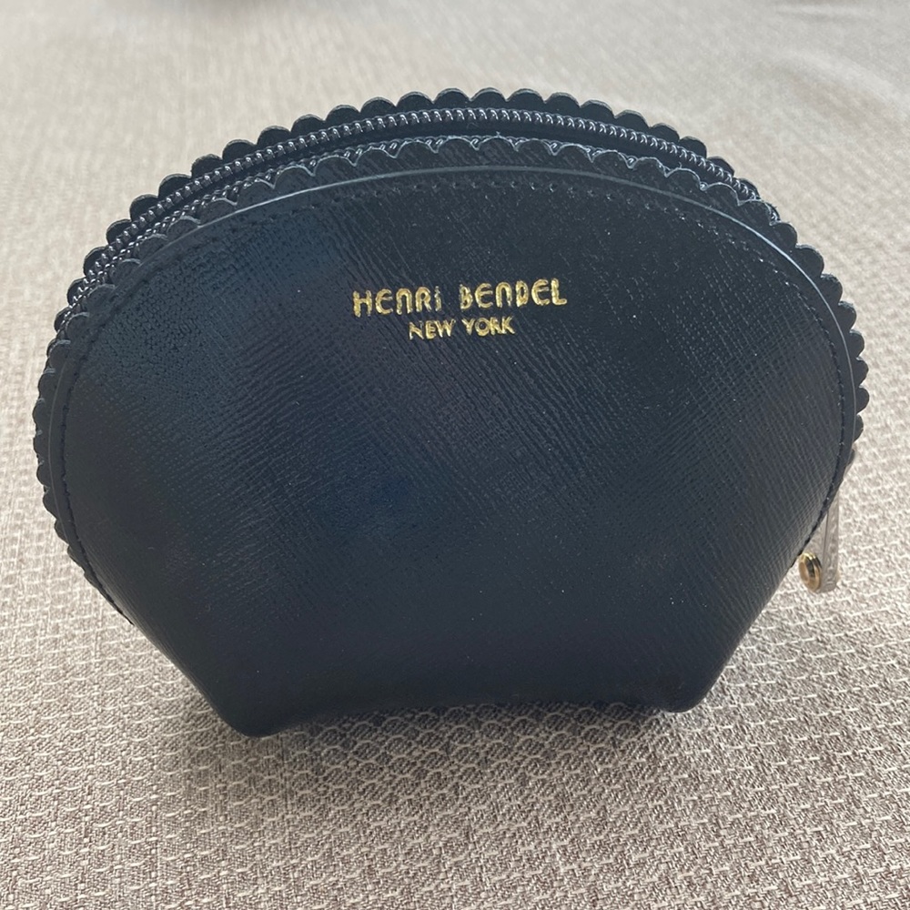 Henri Bendel black small bag. Authentic
